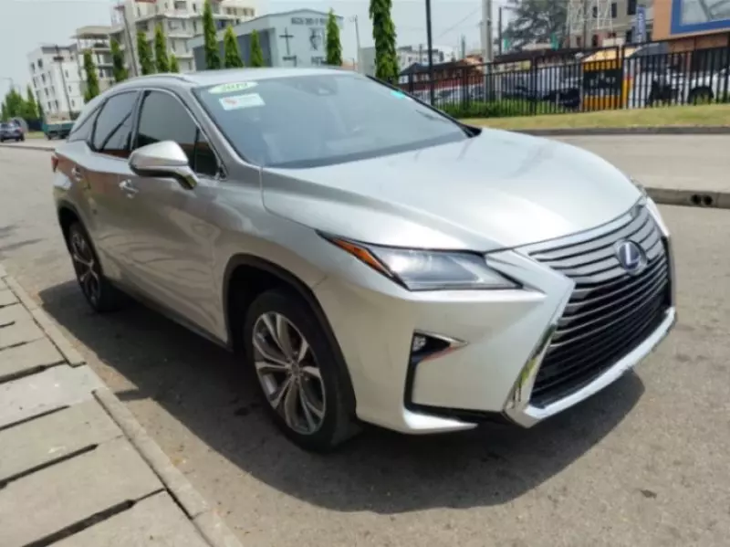 Lexus RX - 2019