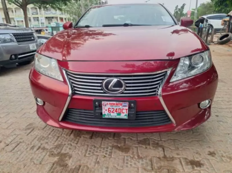 Lexus ES 350   - 2013