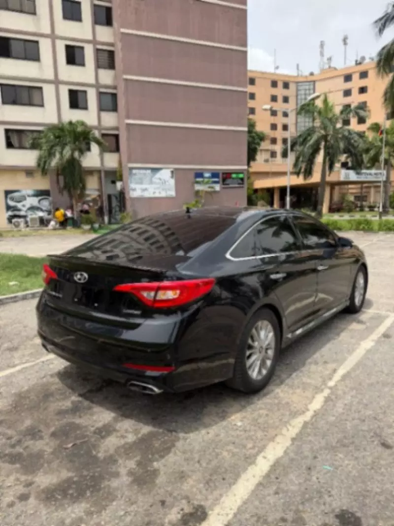 Hyundai Sonata - 2015