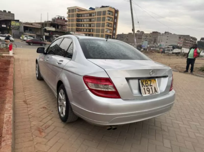 Mercedes-Benz C 200   - 2007
