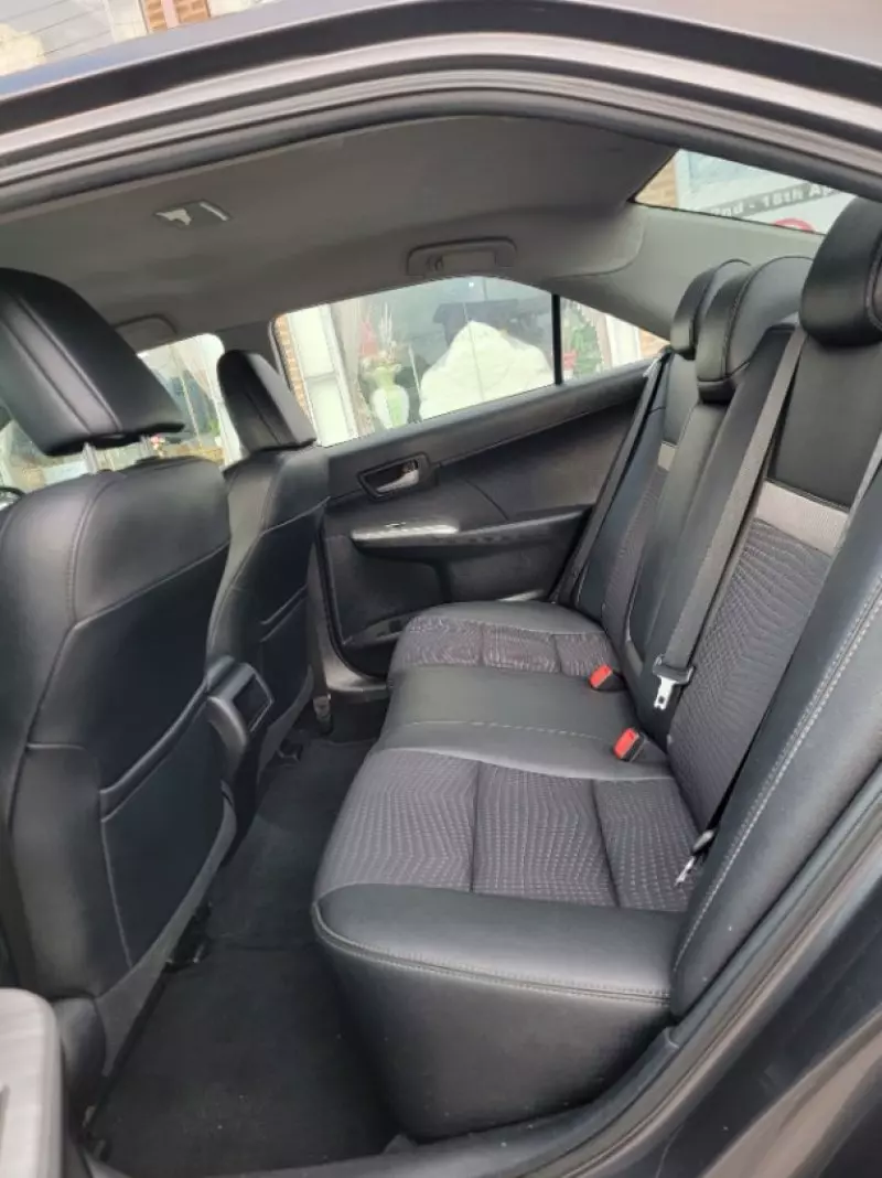Toyota Camry   - 2013