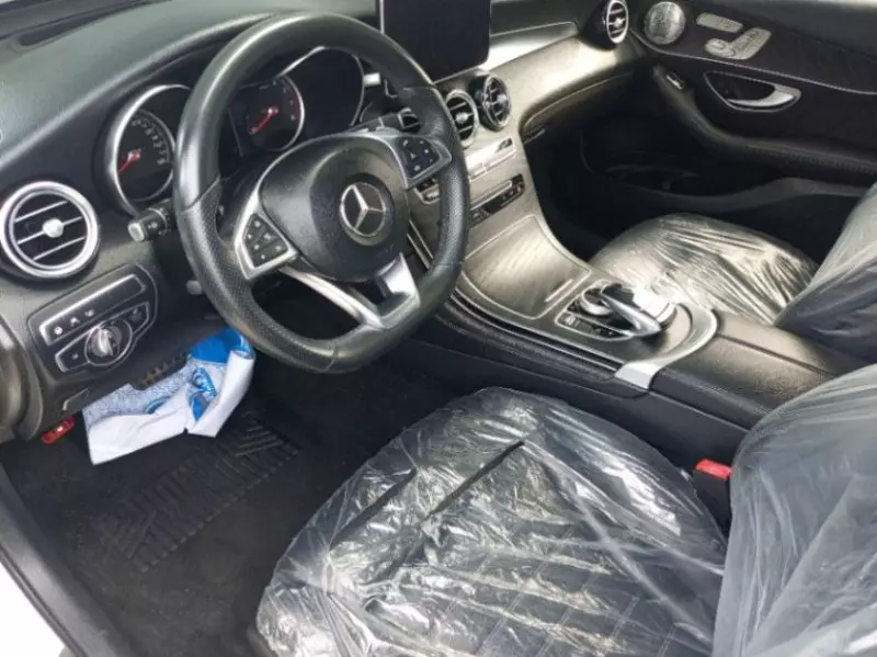 Mercedes-Benz GLC 300   - 2018