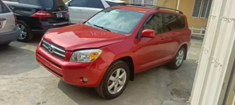 Toyota RAV 4