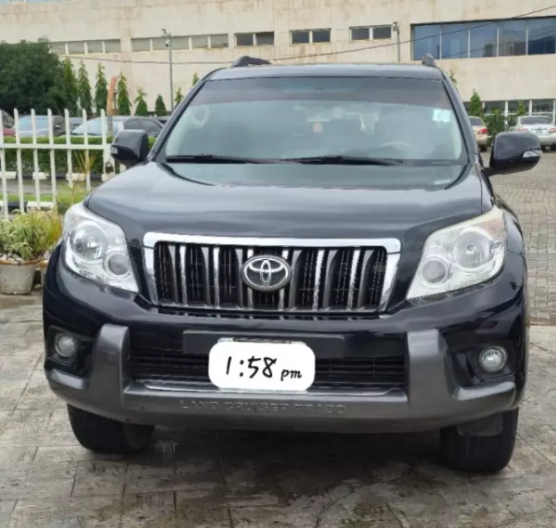 Toyota Prado   - 2010