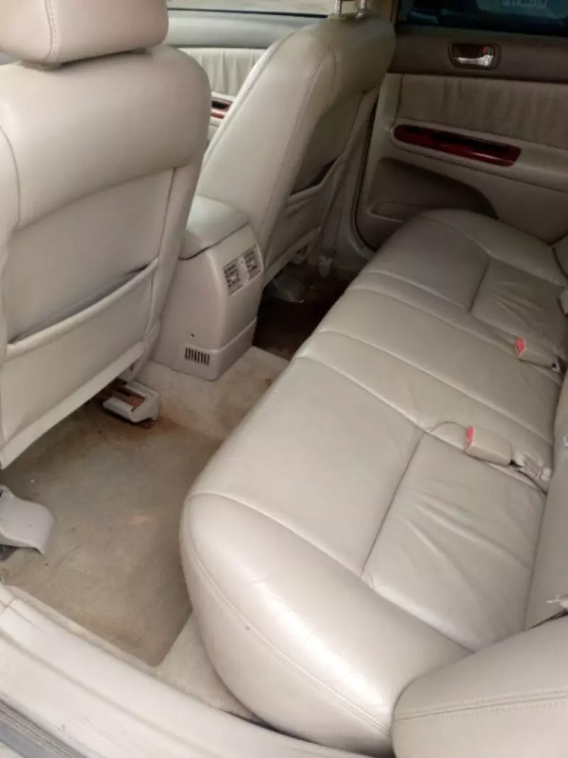 Toyota Camry   - 2003