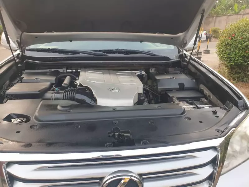 Lexus GX 460   - 2010