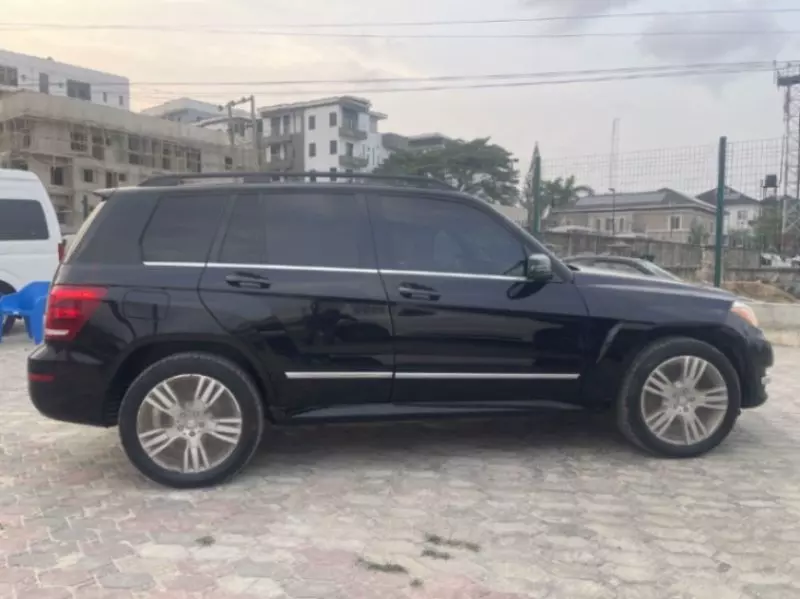 Mercedes-Benz GLK 350   - 2015