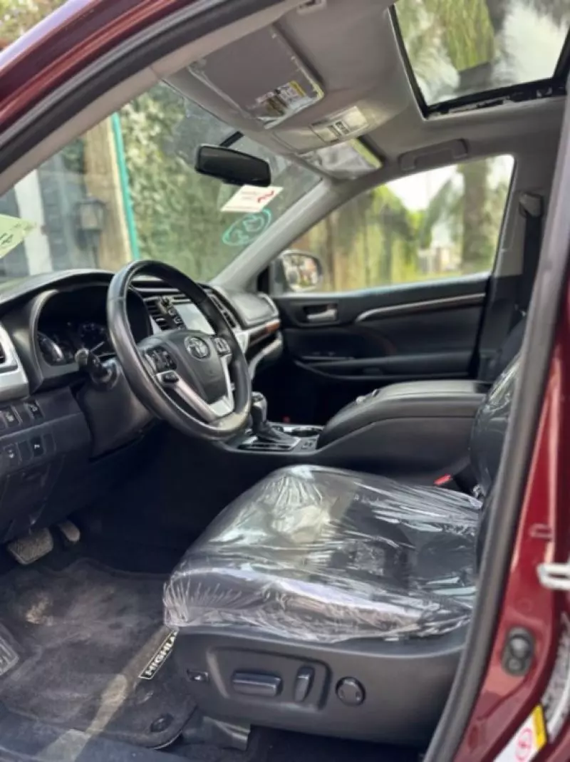 Toyota Highlander - 2014