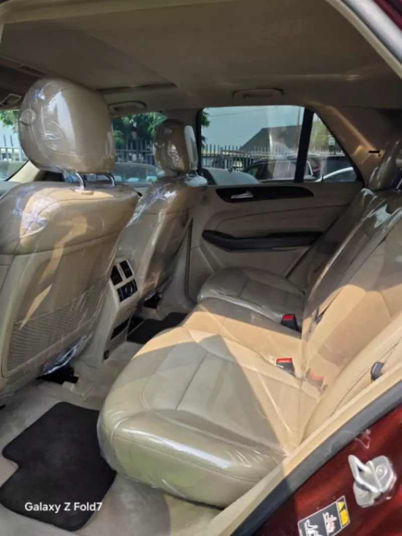 Mercedes-Benz ML-Class   - 2013