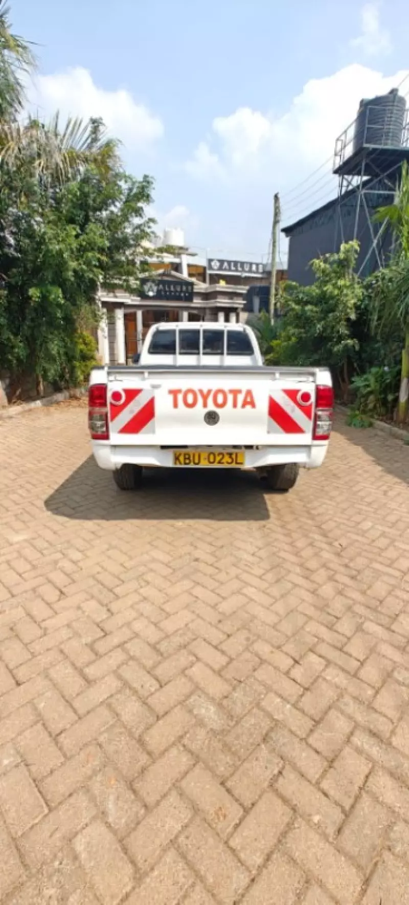 Toyota 4-Runner   - 2013