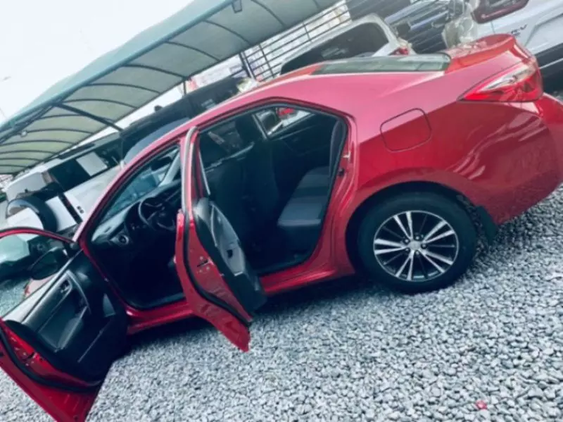 Toyota Corolla   - 2017