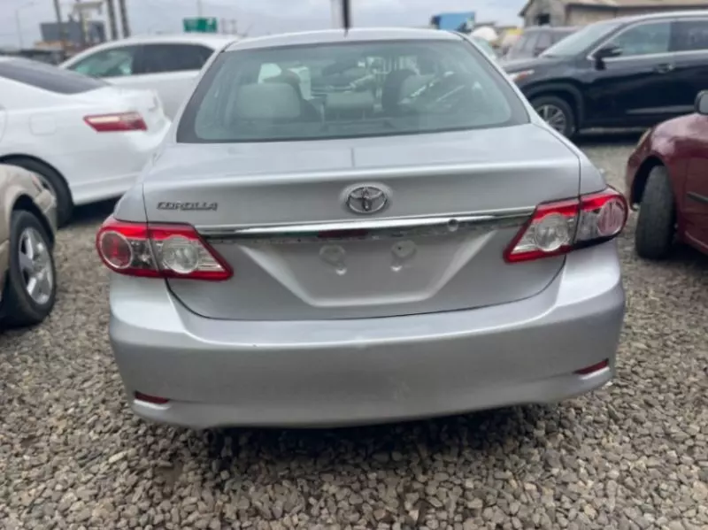 Toyota Corolla   - 2013