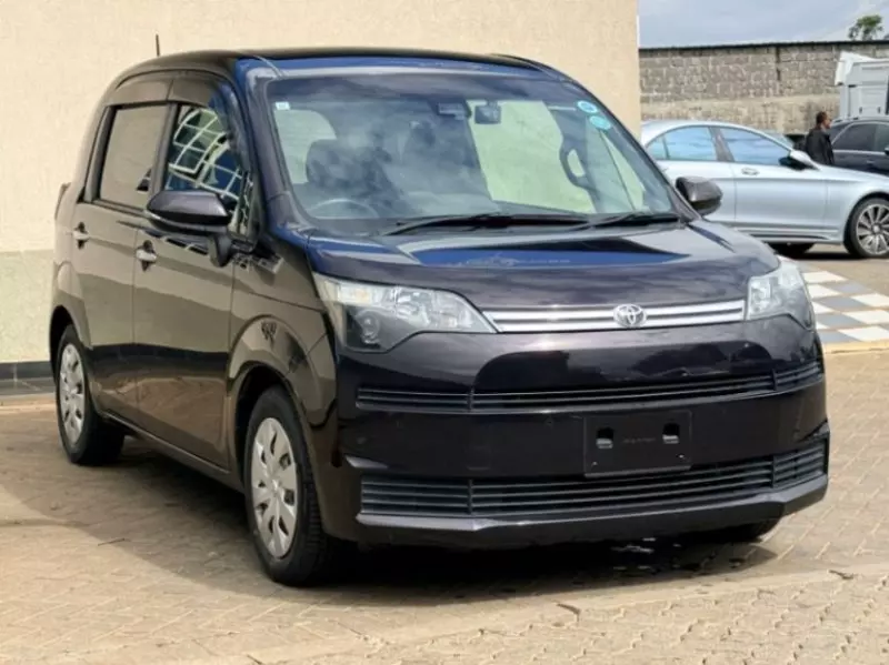 Toyota Spade    - 2019