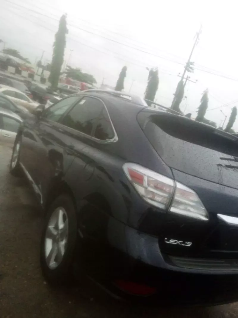 Lexus RX 350   - 2010