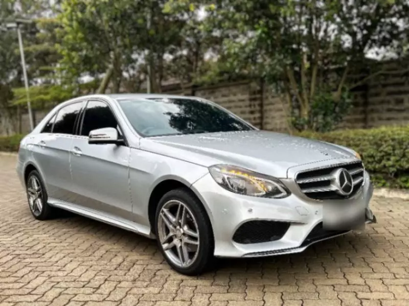 Mercedes-Benz E 250 - 2014