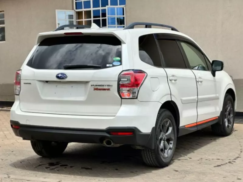 Subaru Forester   - 2018