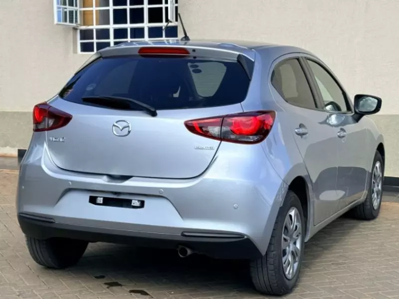 Mazda 2