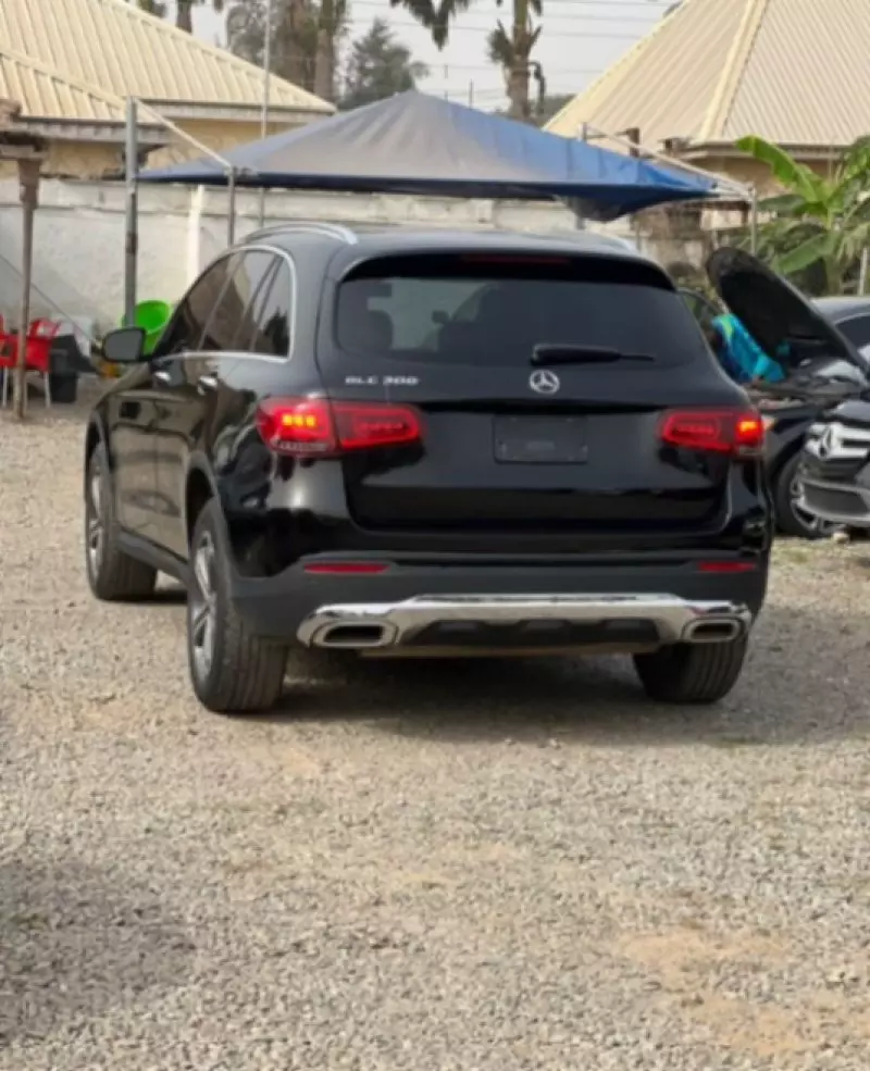 Mercedes-Benz GLC-Class   - 2021