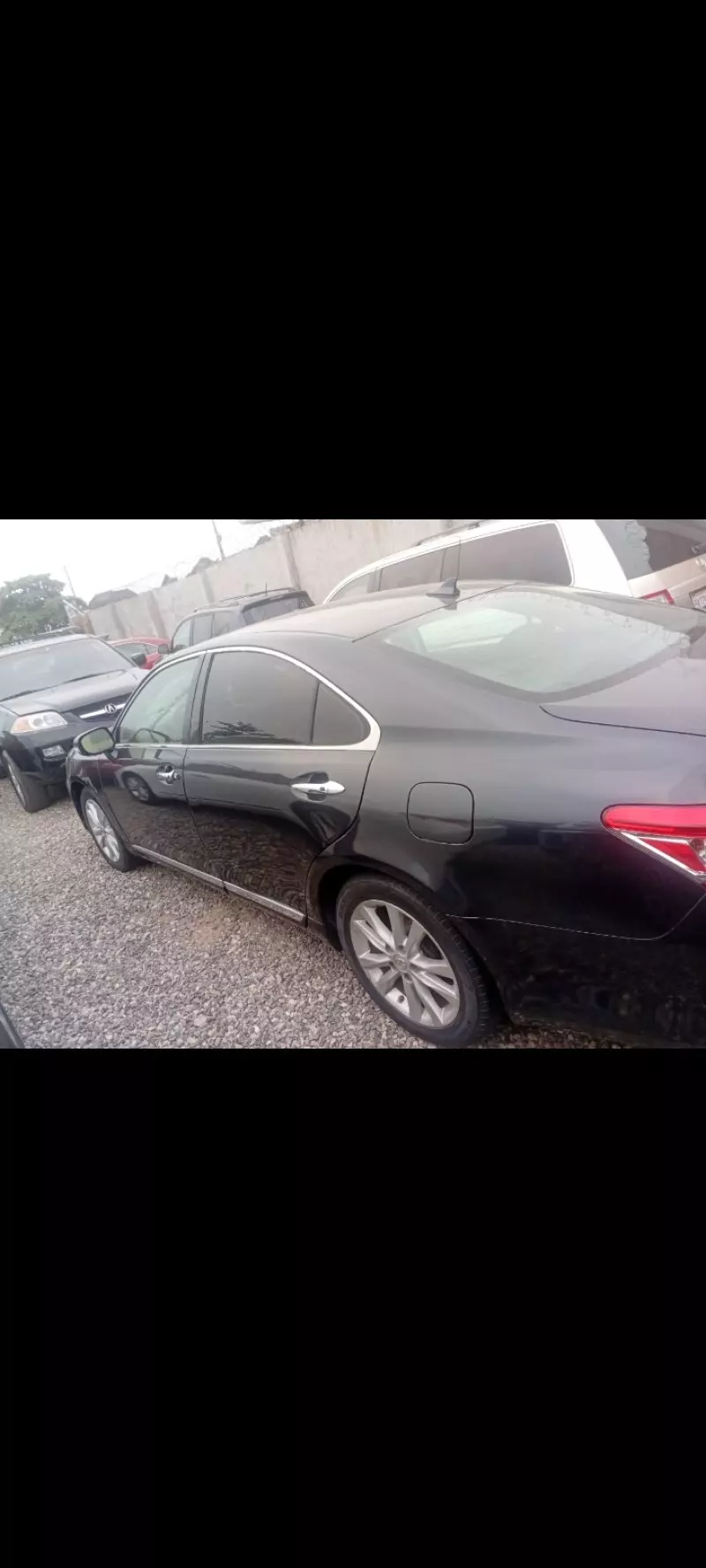 Lexus ES   - 2010