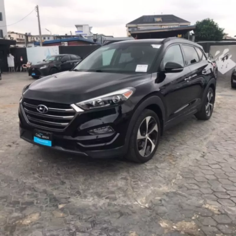 Hyundai TUCSON   - 2016