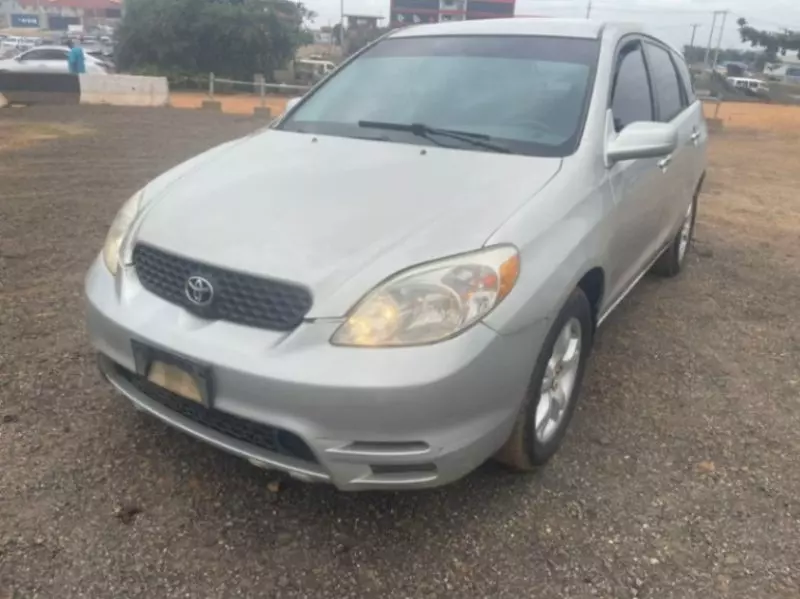 Toyota Matrix   - 2003