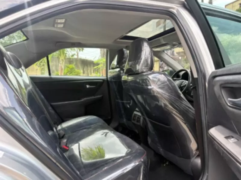 Toyota Camry   - 2015