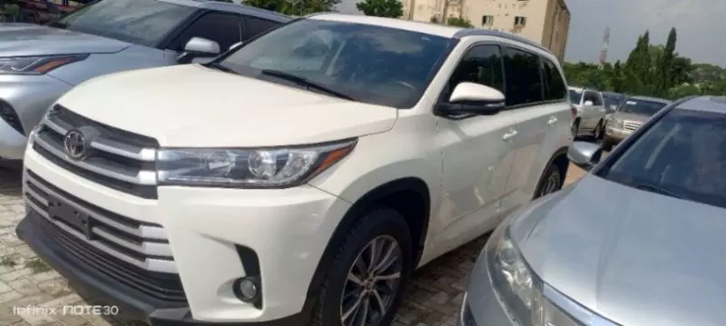 Toyota Grand Highlander   - 2018