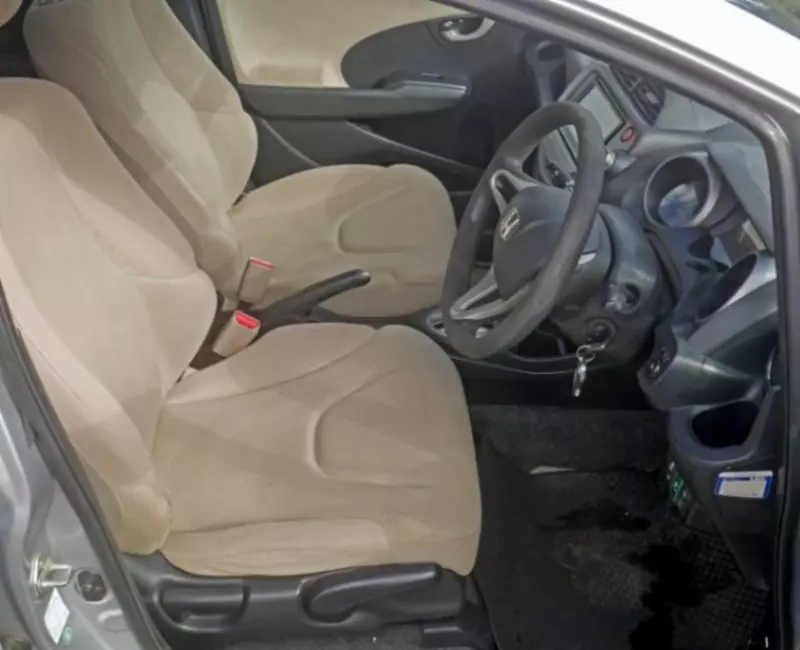 Honda Fit   - 2012