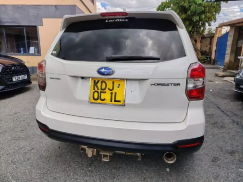 Subaru Forester   - 2015