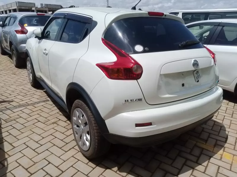 Nissan Juke   - 2012
