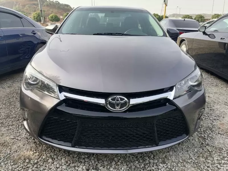 Toyota Camry   - 2015