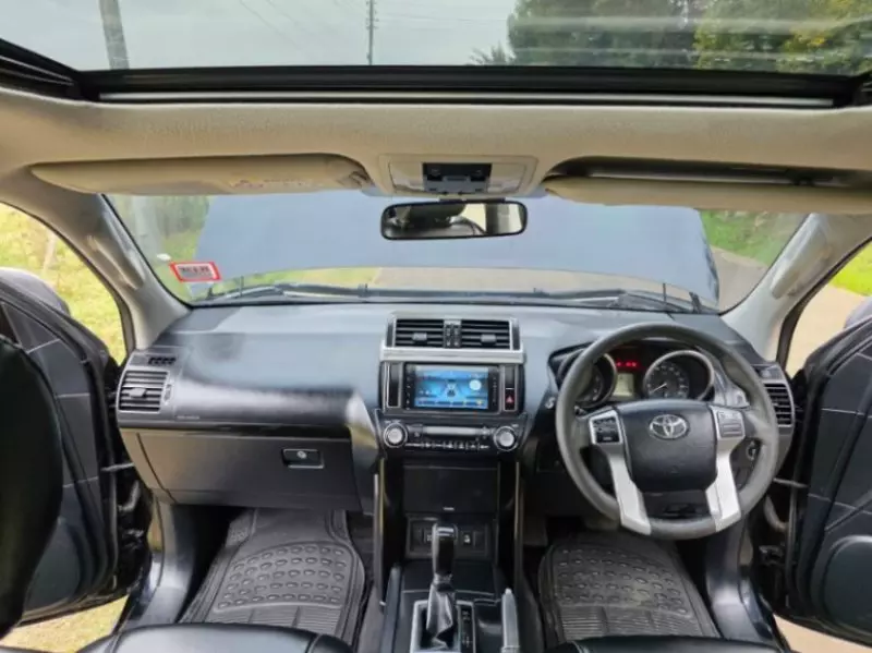 Toyota Landcruiser Prado   - 2013