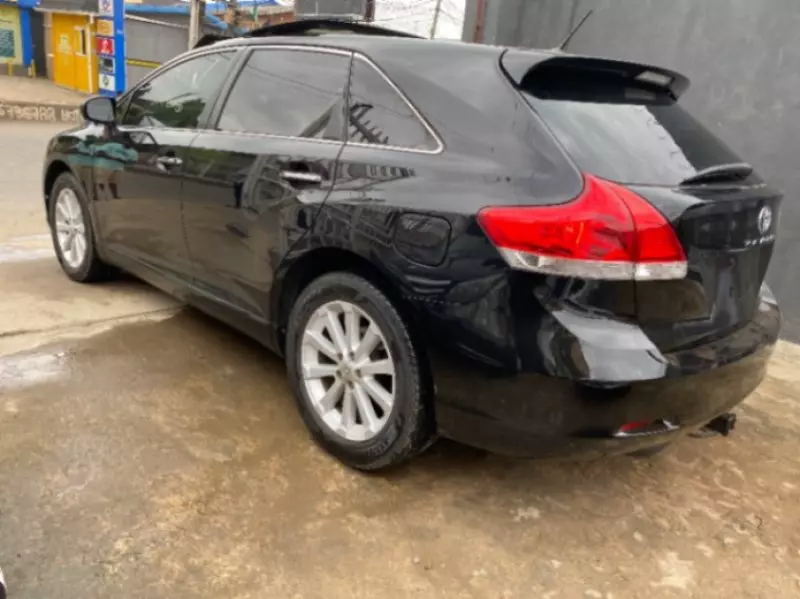 Toyota Venza   - 2010