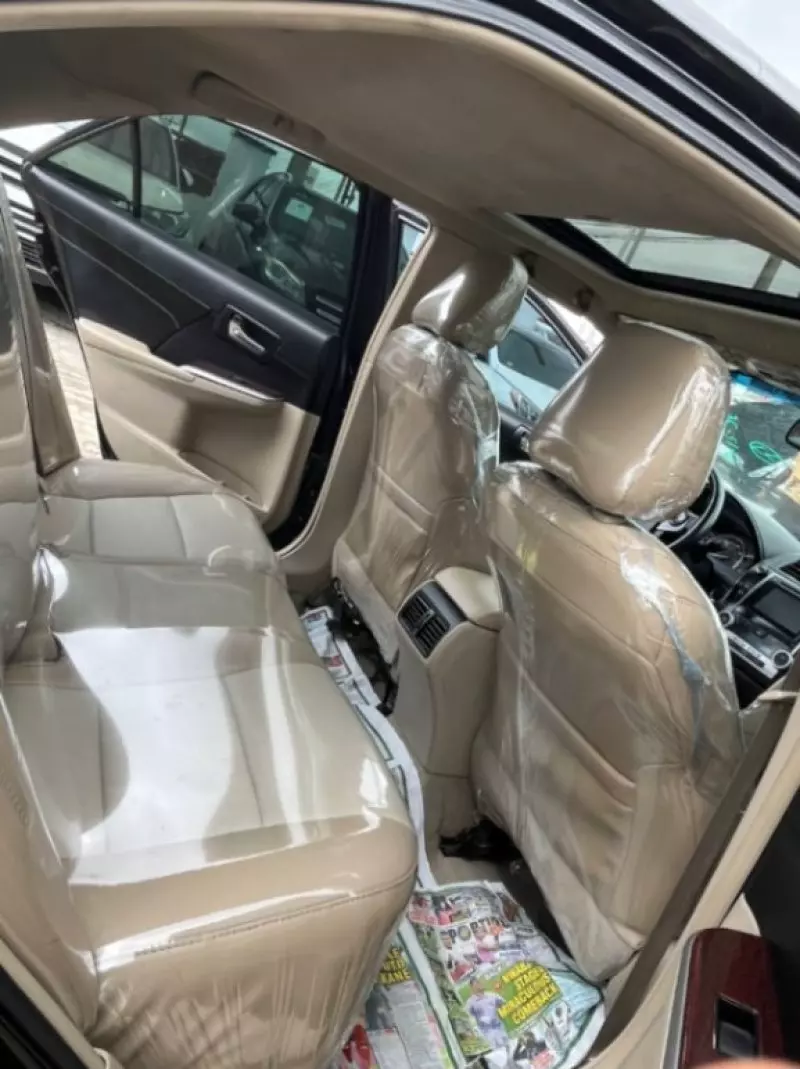 Toyota Camry   - 2007