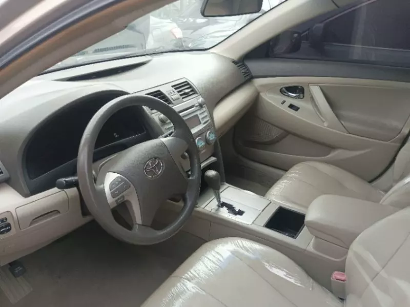 Toyota Camry   - 2007