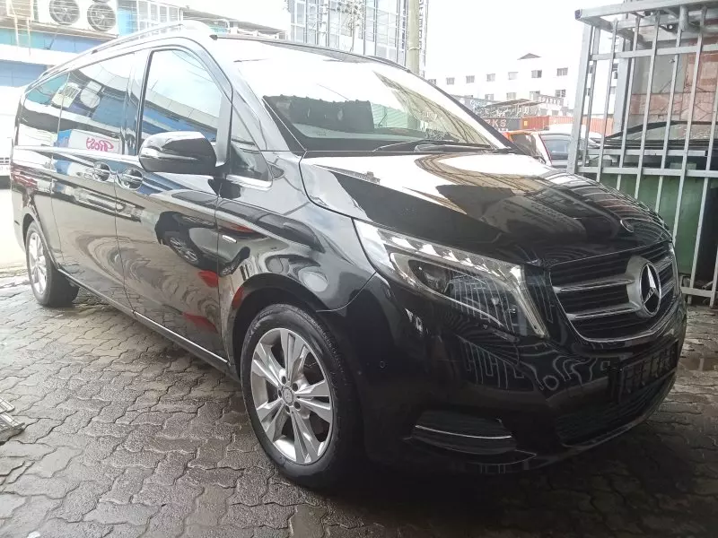 Mercedes-Benz Vito   - 2015