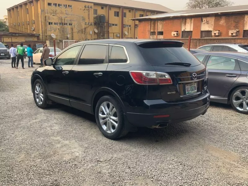 Mazda CX-9   - 2011