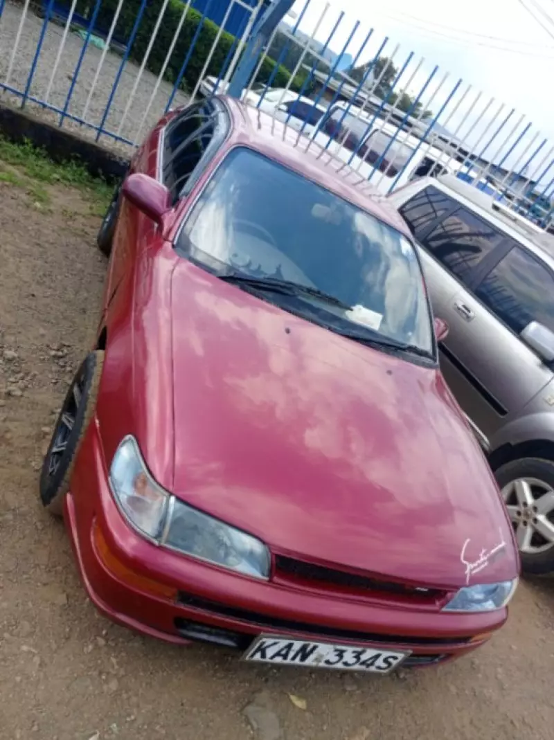 Toyota corolla   - 1995