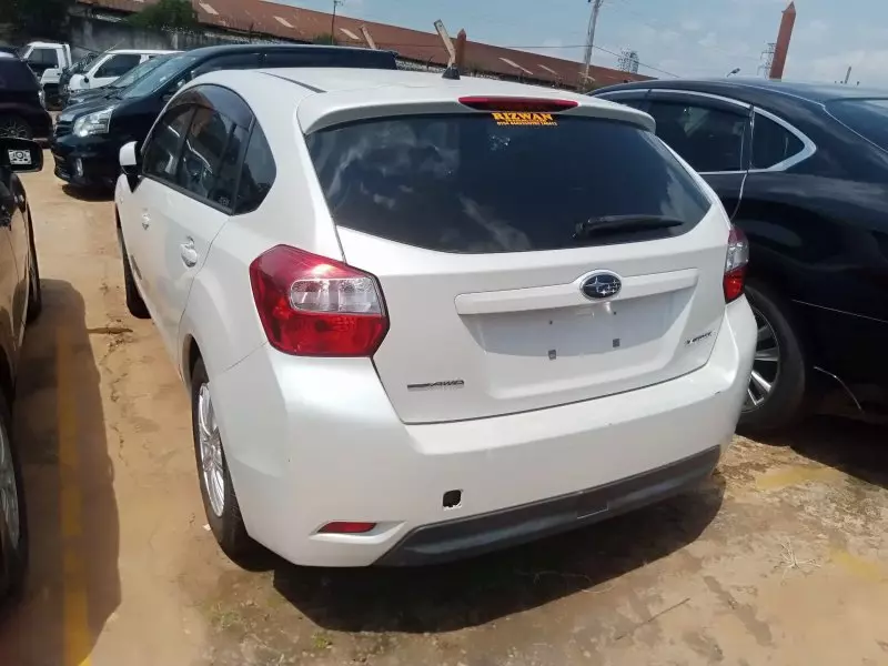 Subaru Impreza   - 2014