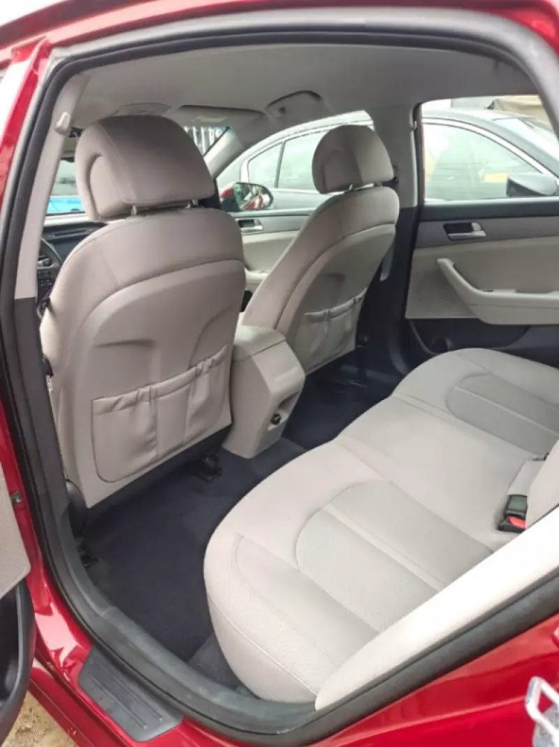 Hyundai Sonata   - 2016