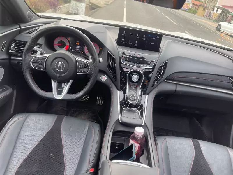 Acura RDX   - 2023
