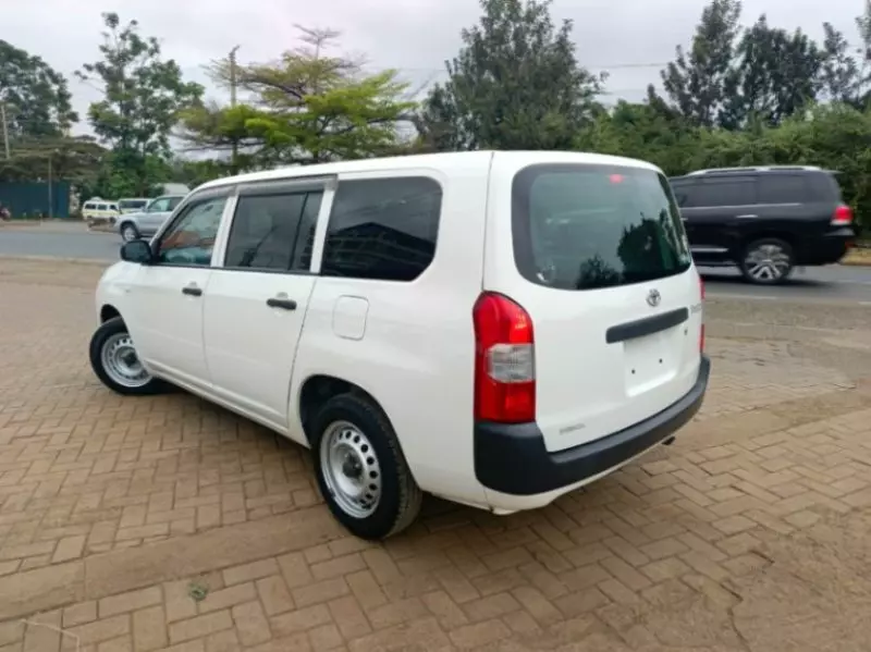 Toyota Probox    - 2018