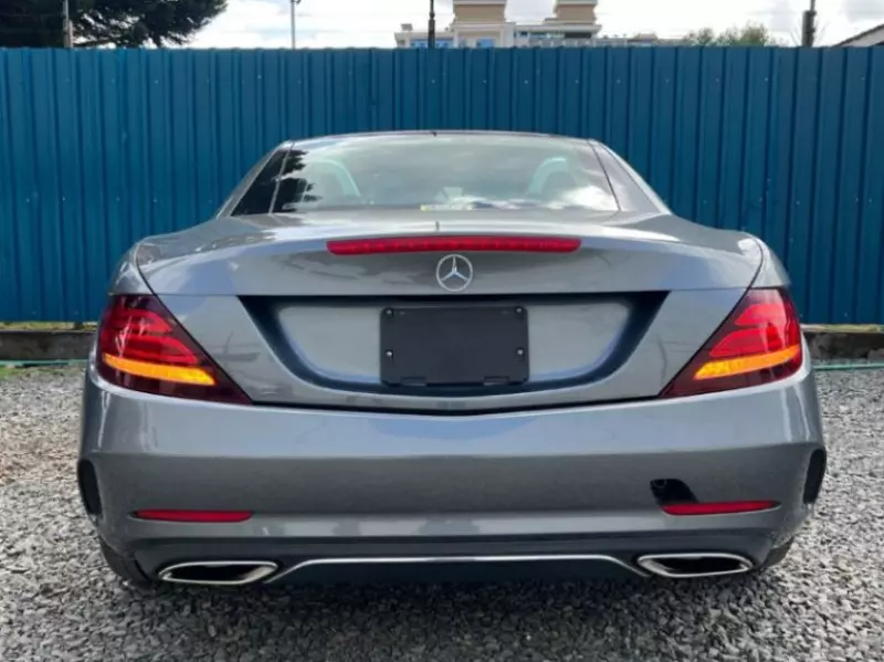 Mercedes-Benz SLC 180 - 2017