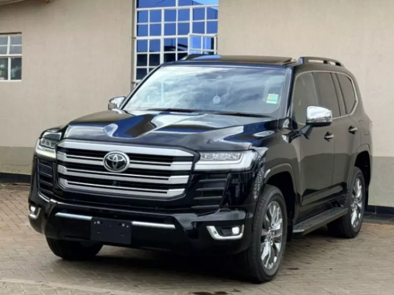 Toyota LAND CRUISER 300 LC300   - 2023