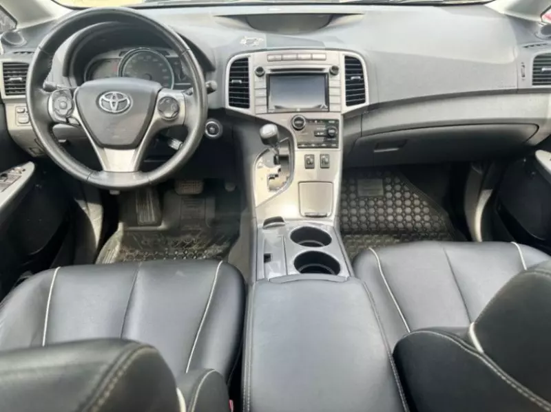 Toyota Venza - 2013