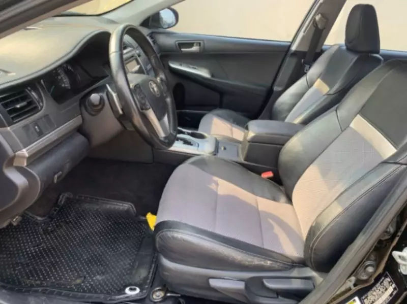 Toyota Camry   - 2012