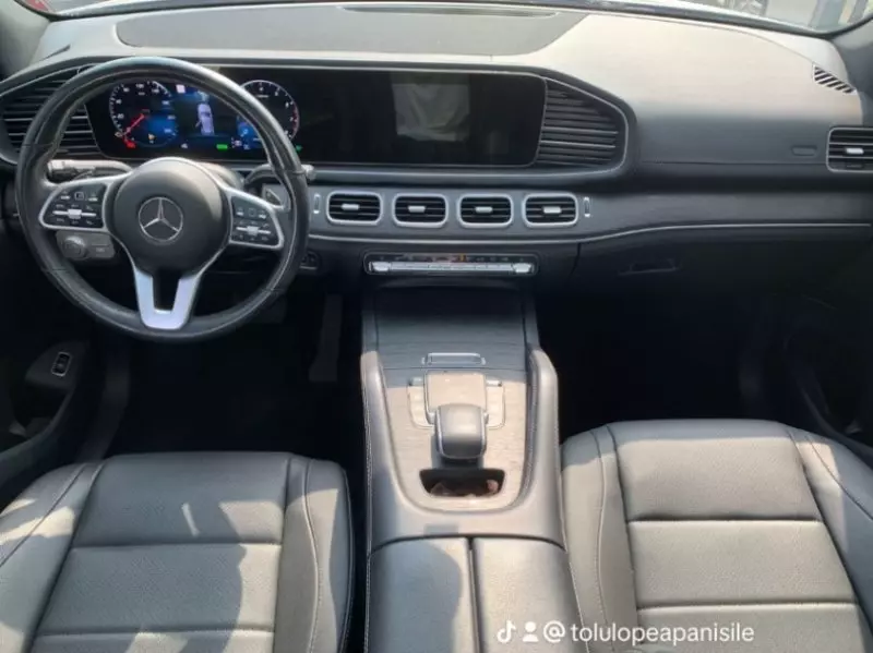 Mercedes-Benz GLE-Class   - 2023