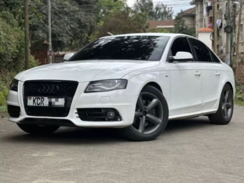 Audi A4   - 2011