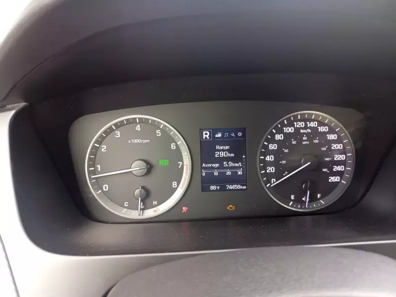 Hyundai Sonata - 2016