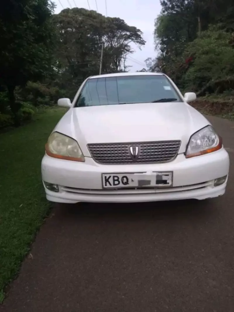 Toyota Mark II   - 2004